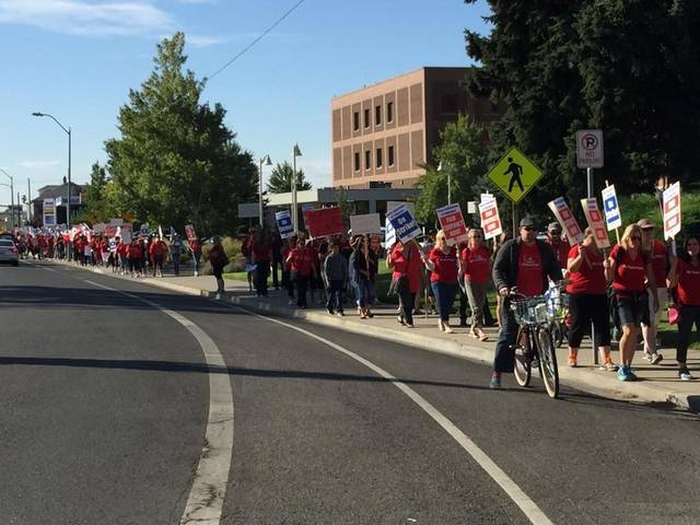 Pasco teachers continue strike on September 8 despite injunction.